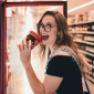 photo girl holding ice cream in her hand